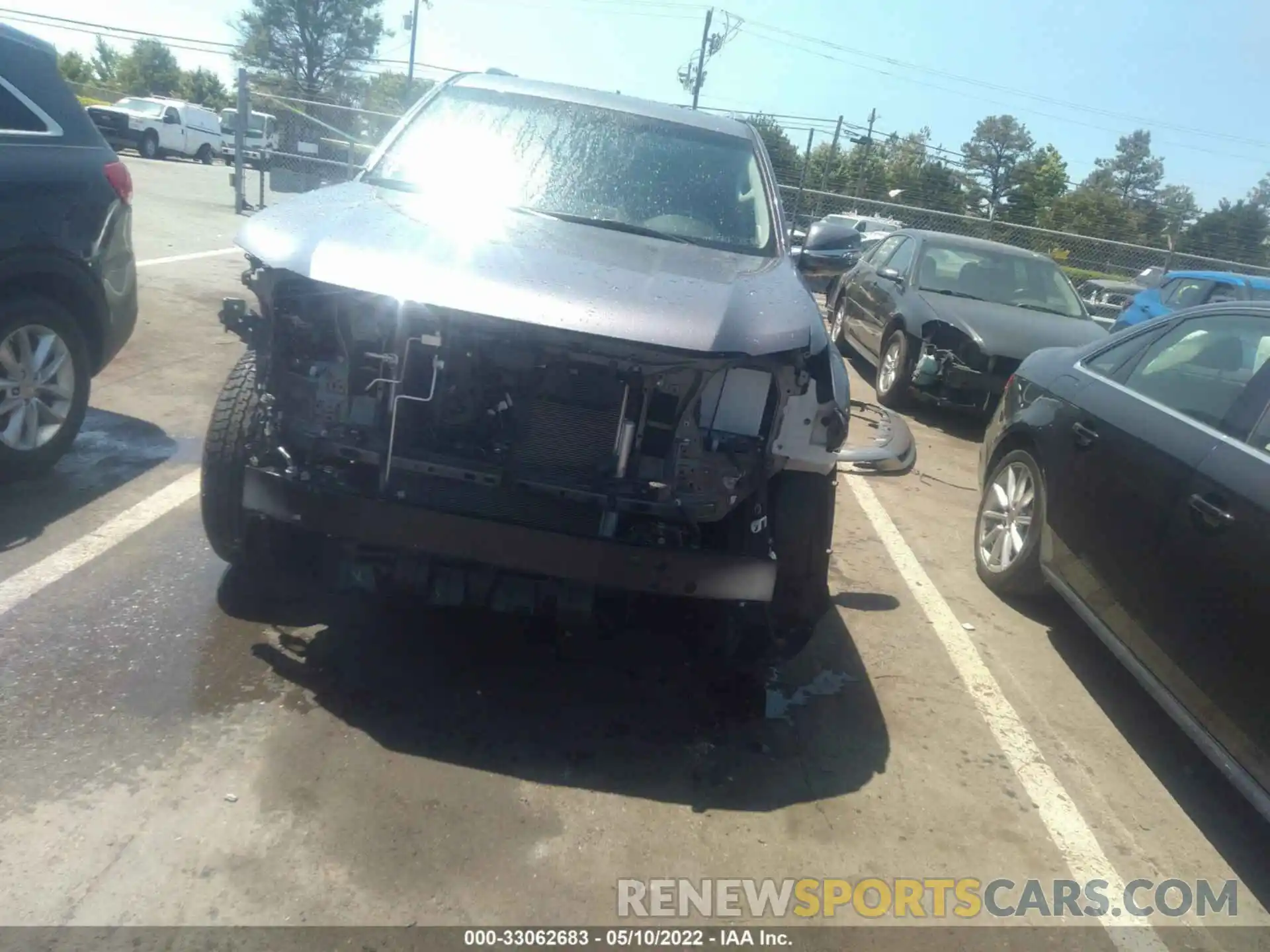 6 Photograph of a damaged car JTJBM7FX0K5222440 LEXUS GX 2019