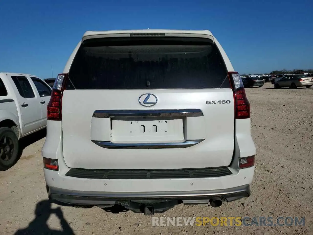 6 Photograph of a damaged car JTJBM7FX0K5222924 LEXUS GX 2019