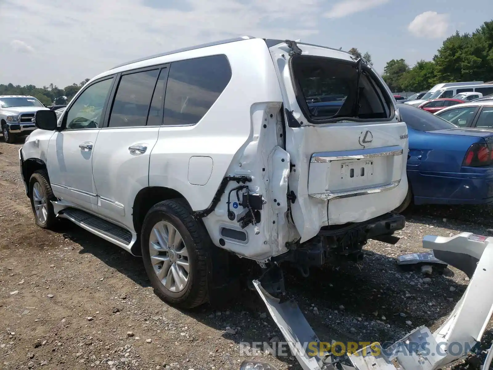 3 Photograph of a damaged car JTJBM7FX0K5235723 LEXUS GX 2019