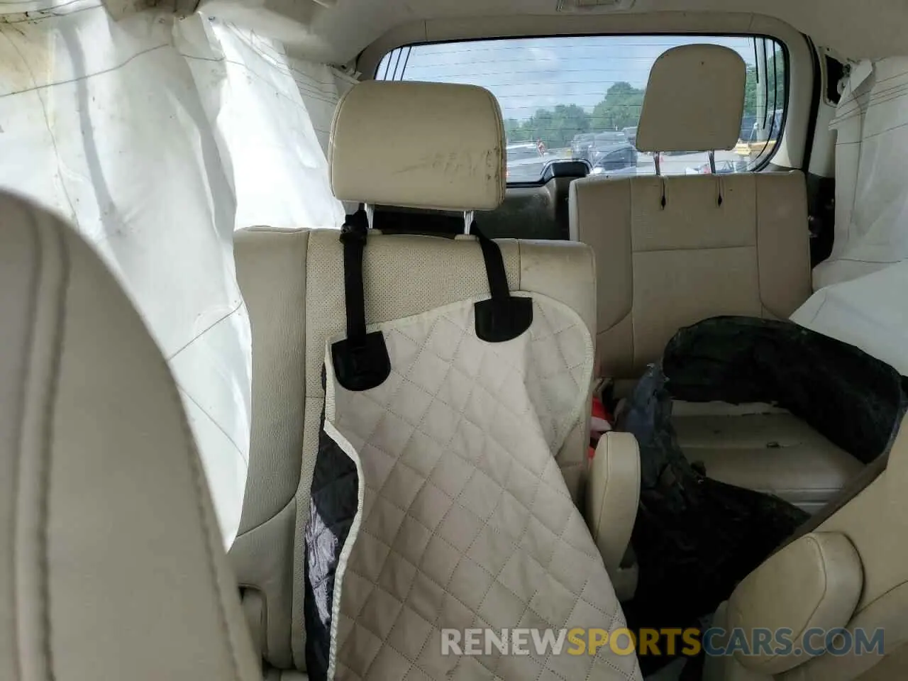 10 Photograph of a damaged car JTJBM7FX1K5237724 LEXUS GX 2019
