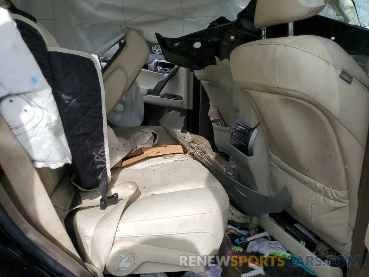 11 Photograph of a damaged car JTJBM7FX1K5237724 LEXUS GX 2019
