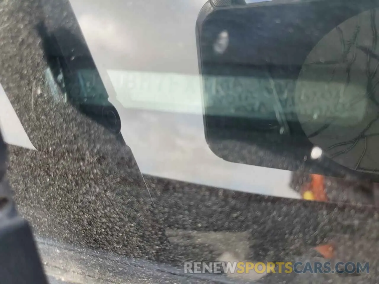 13 Photograph of a damaged car JTJBM7FX1K5237724 LEXUS GX 2019