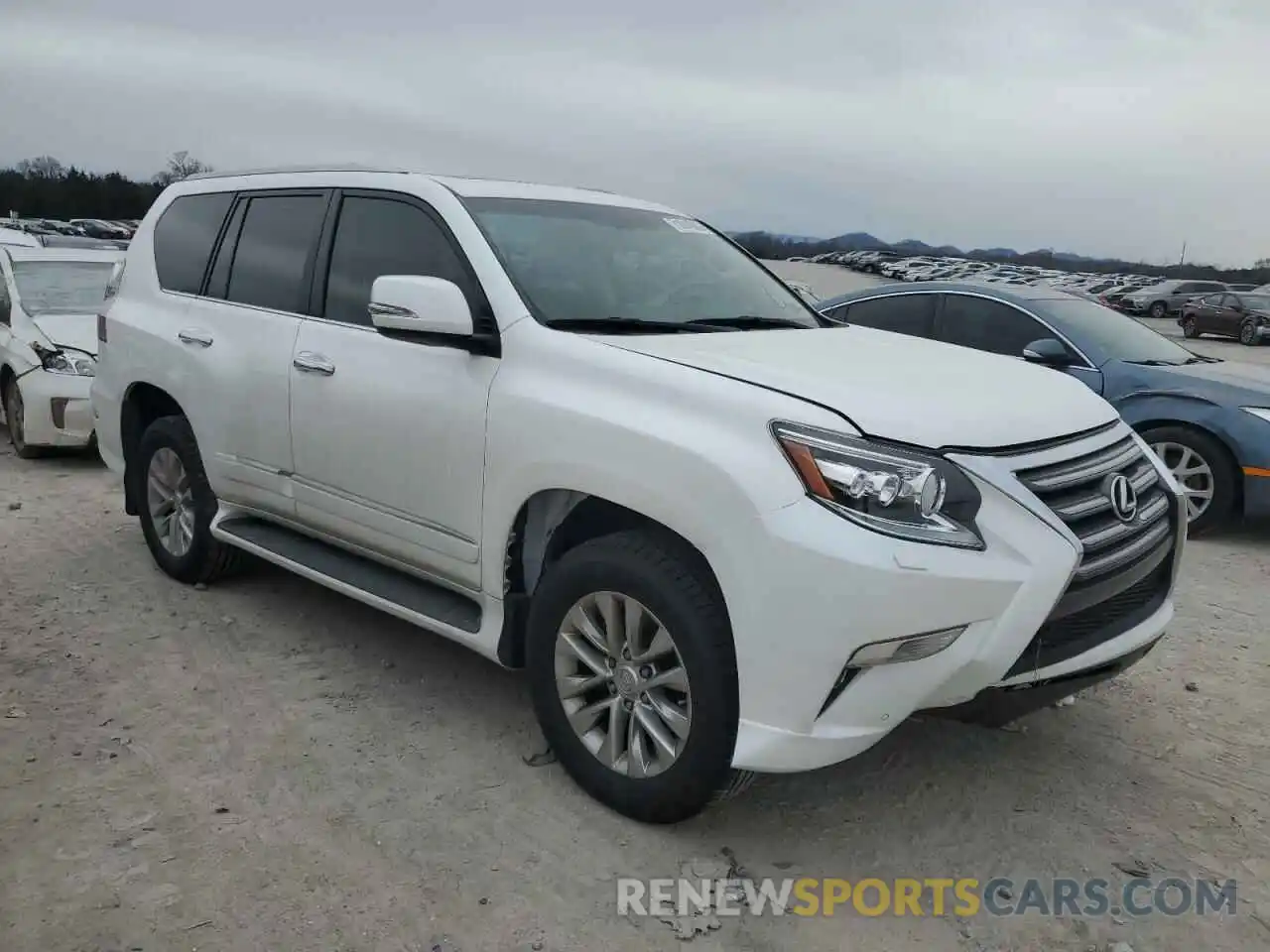 4 Photograph of a damaged car JTJBM7FX2K5230040 LEXUS GX 2019