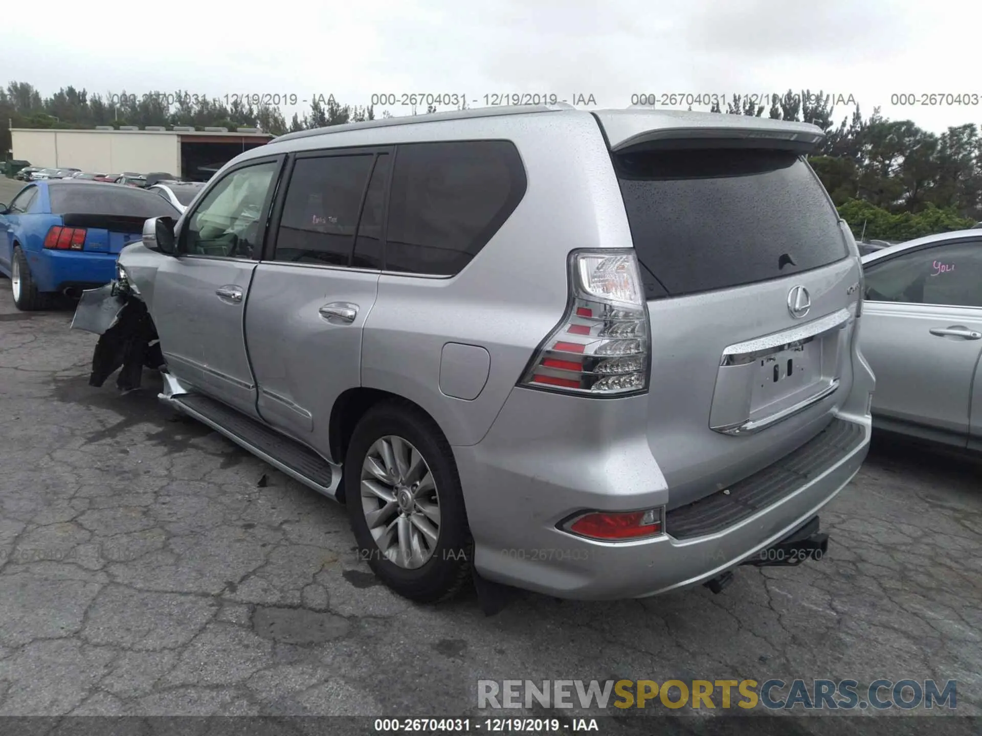 3 Photograph of a damaged car JTJBM7FX2K5234881 LEXUS GX 2019