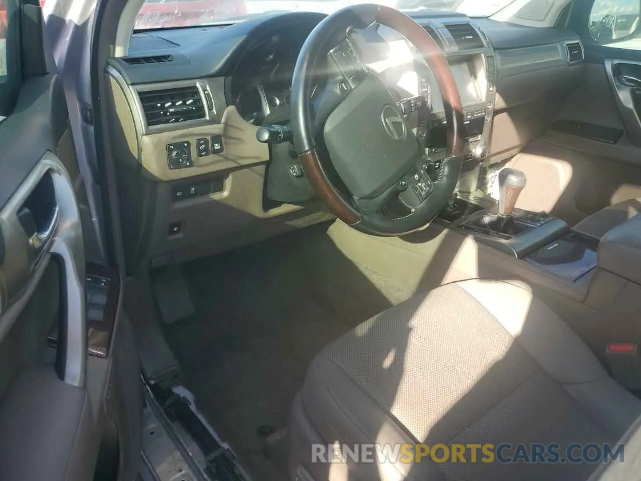 8 Photograph of a damaged car JTJBM7FX3K5217572 LEXUS GX 2019