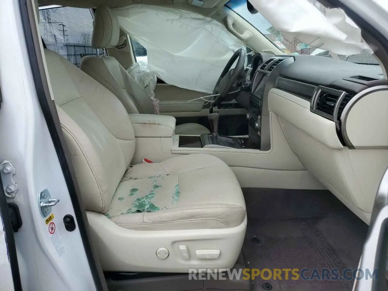 7 Photograph of a damaged car JTJBM7FX3K5219497 LEXUS GX 2019