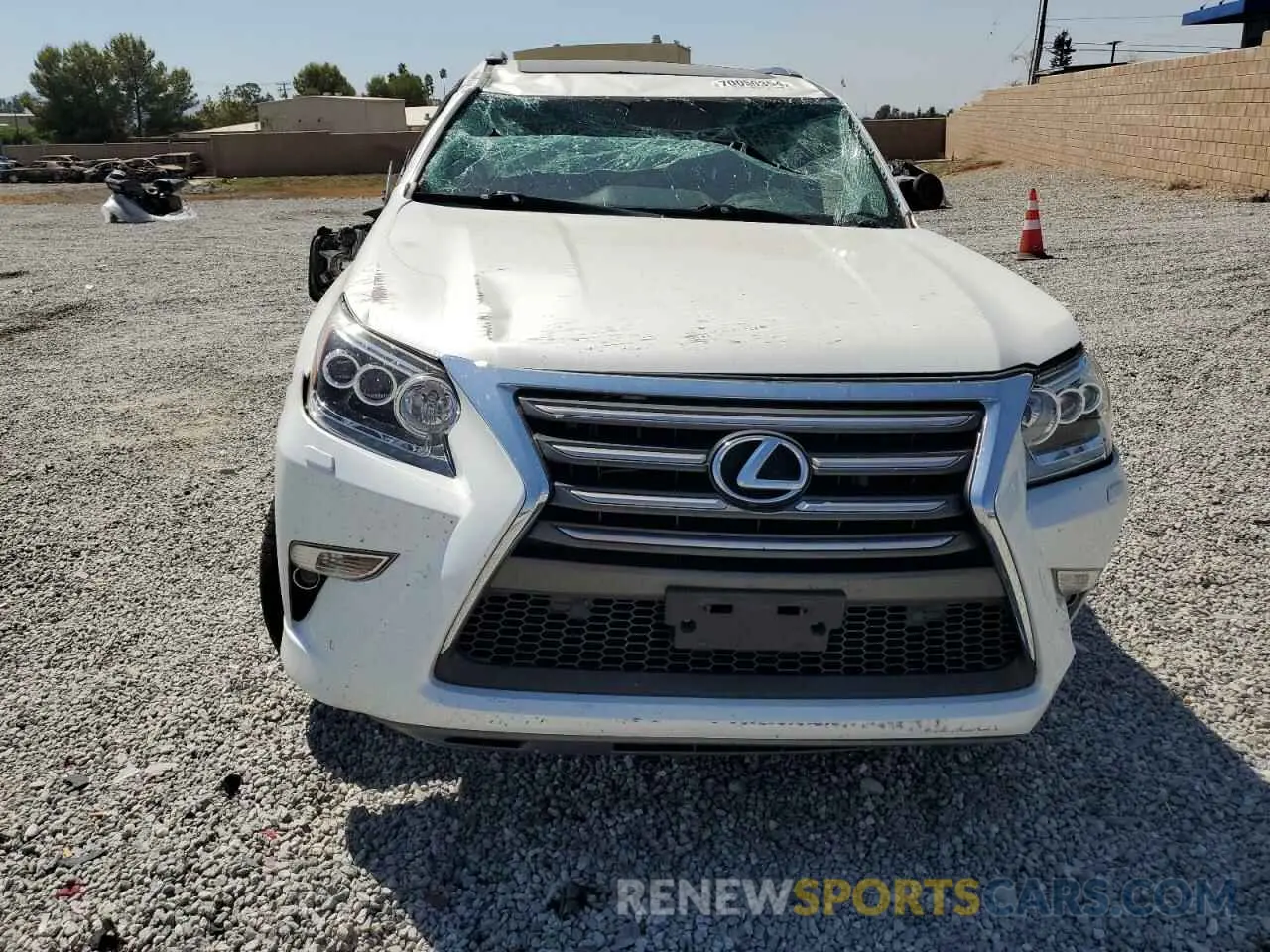 5 Photograph of a damaged car JTJBM7FX3K5228233 LEXUS GX 2019