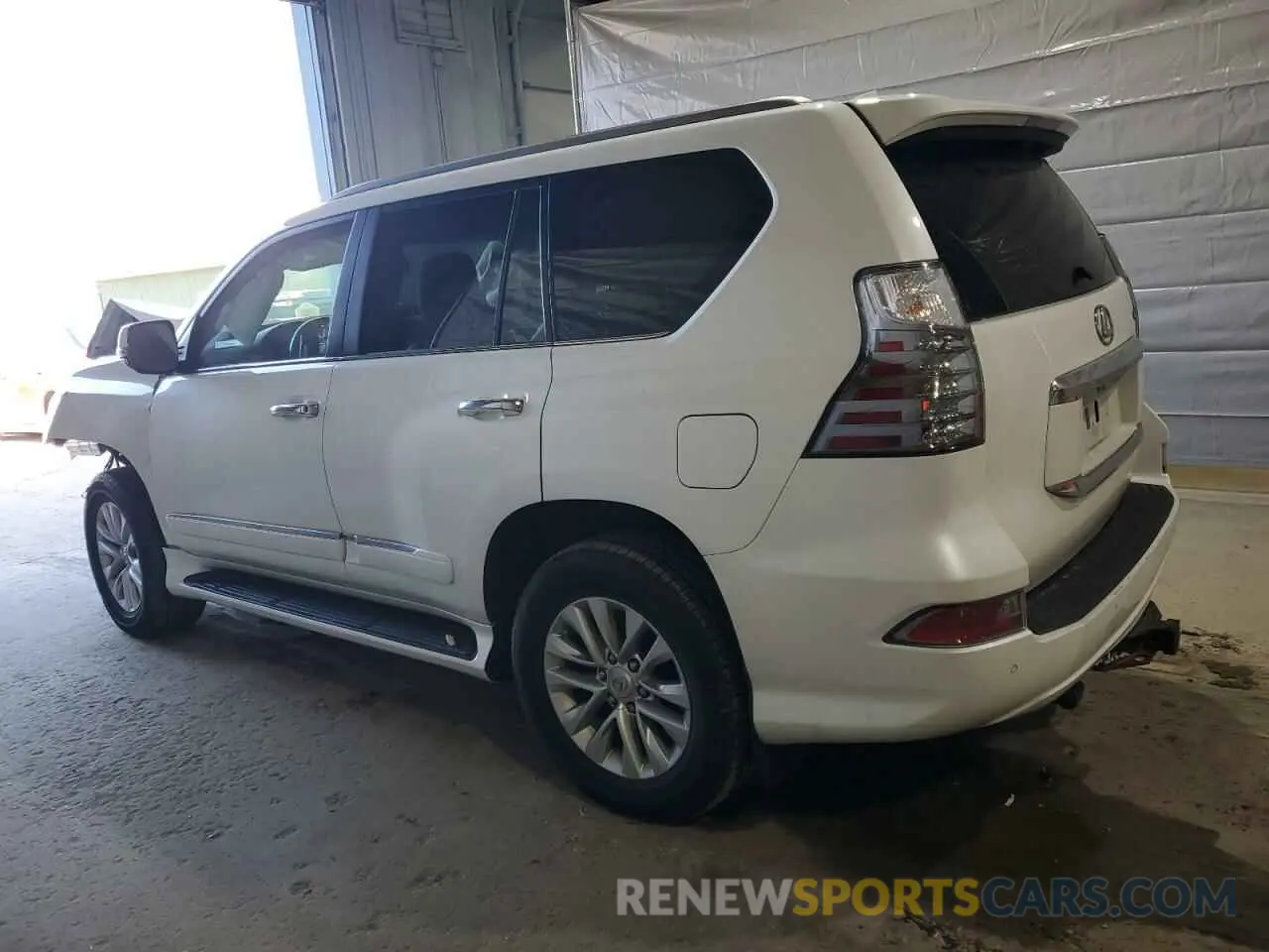 2 Photograph of a damaged car JTJBM7FX3K5231908 LEXUS GX 2019