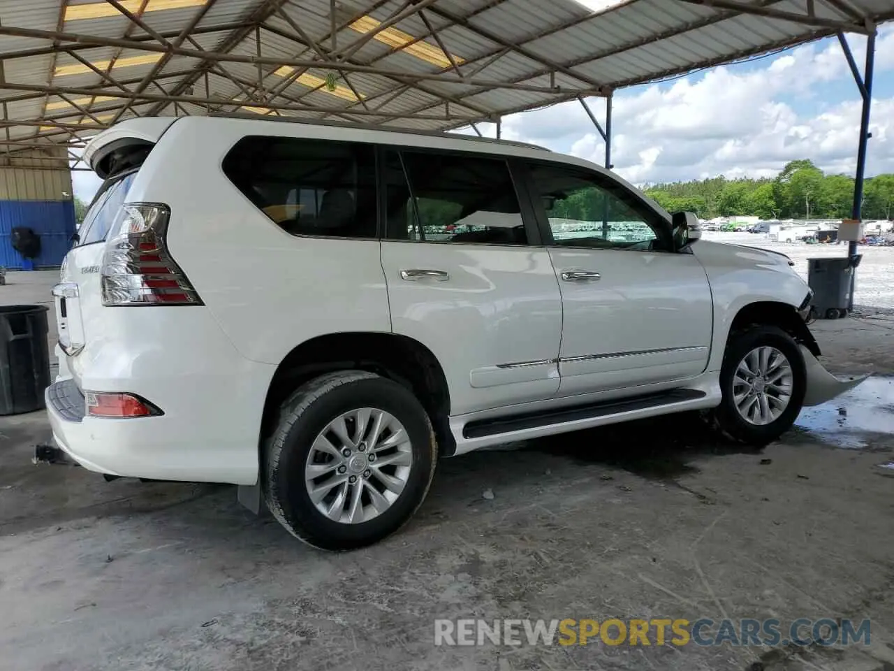 3 Photograph of a damaged car JTJBM7FX4K5210579 LEXUS GX 2019