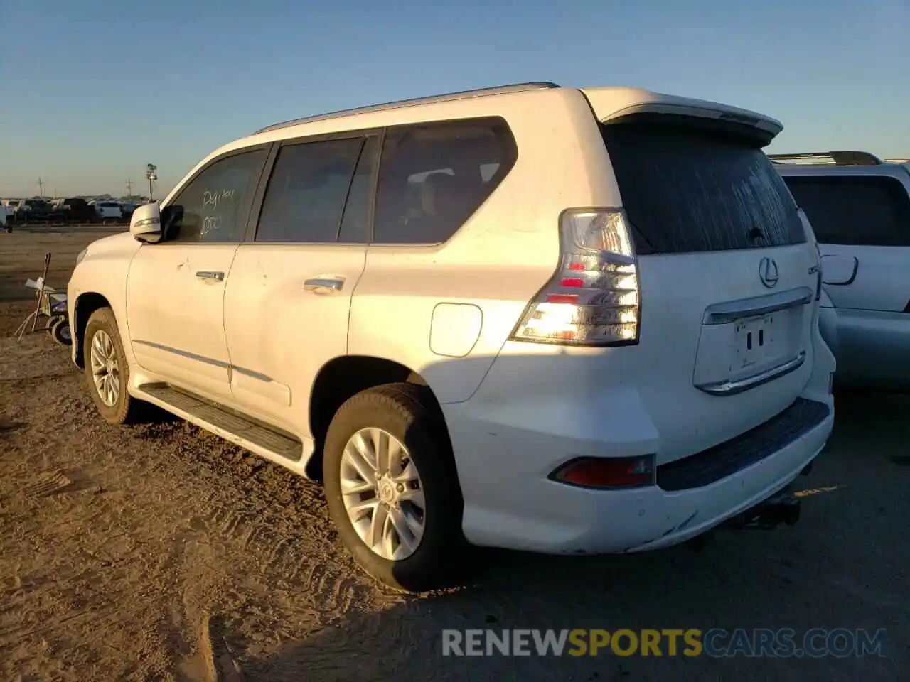 3 Photograph of a damaged car JTJBM7FX4K5215264 LEXUS GX 2019