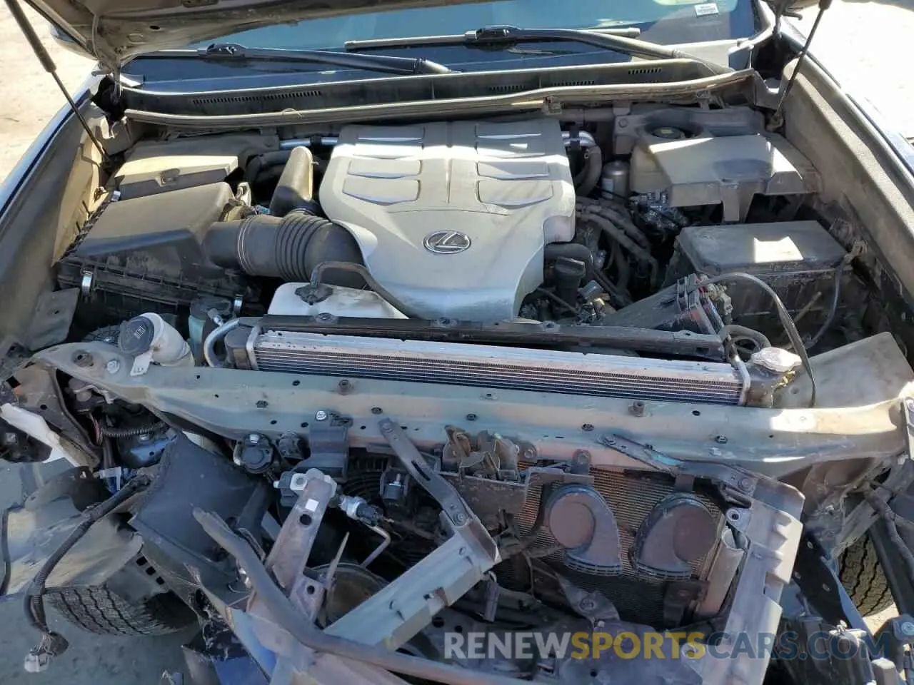 12 Photograph of a damaged car JTJBM7FX4K5218469 LEXUS GX 2019