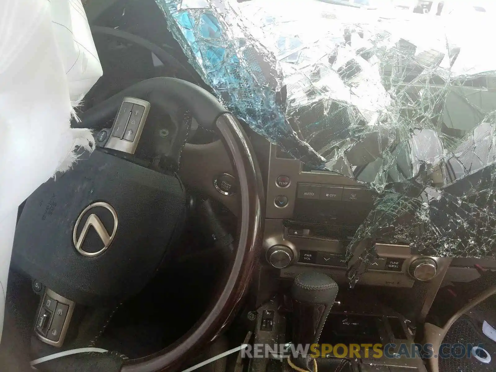 8 Photograph of a damaged car JTJBM7FX4K5232789 LEXUS GX 2019