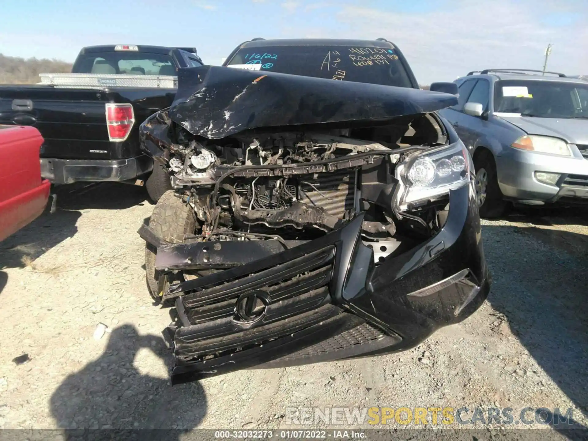 6 Photograph of a damaged car JTJBM7FX4K5233618 LEXUS GX 2019