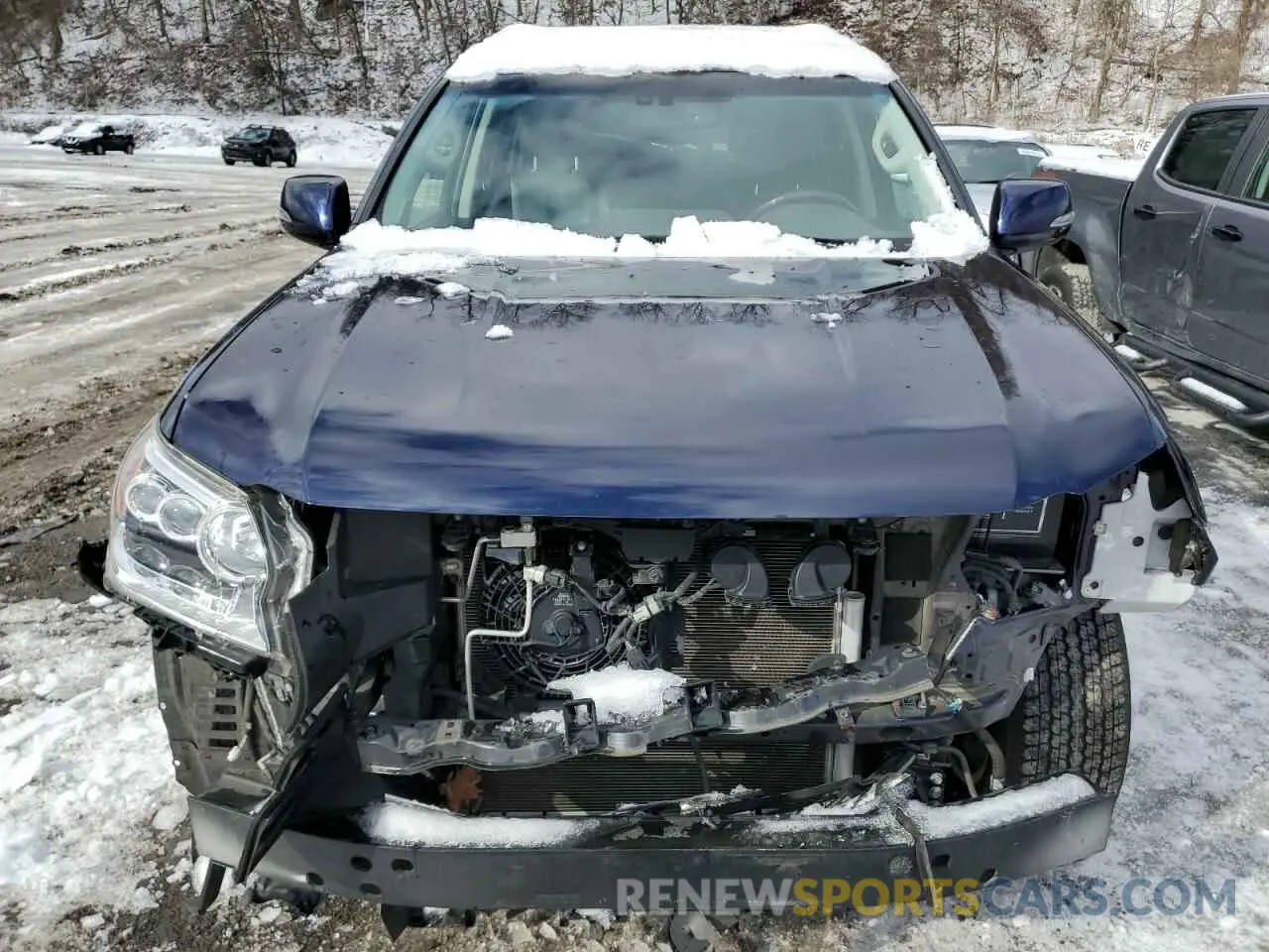 5 Photograph of a damaged car JTJBM7FX5K5214253 LEXUS GX 2019
