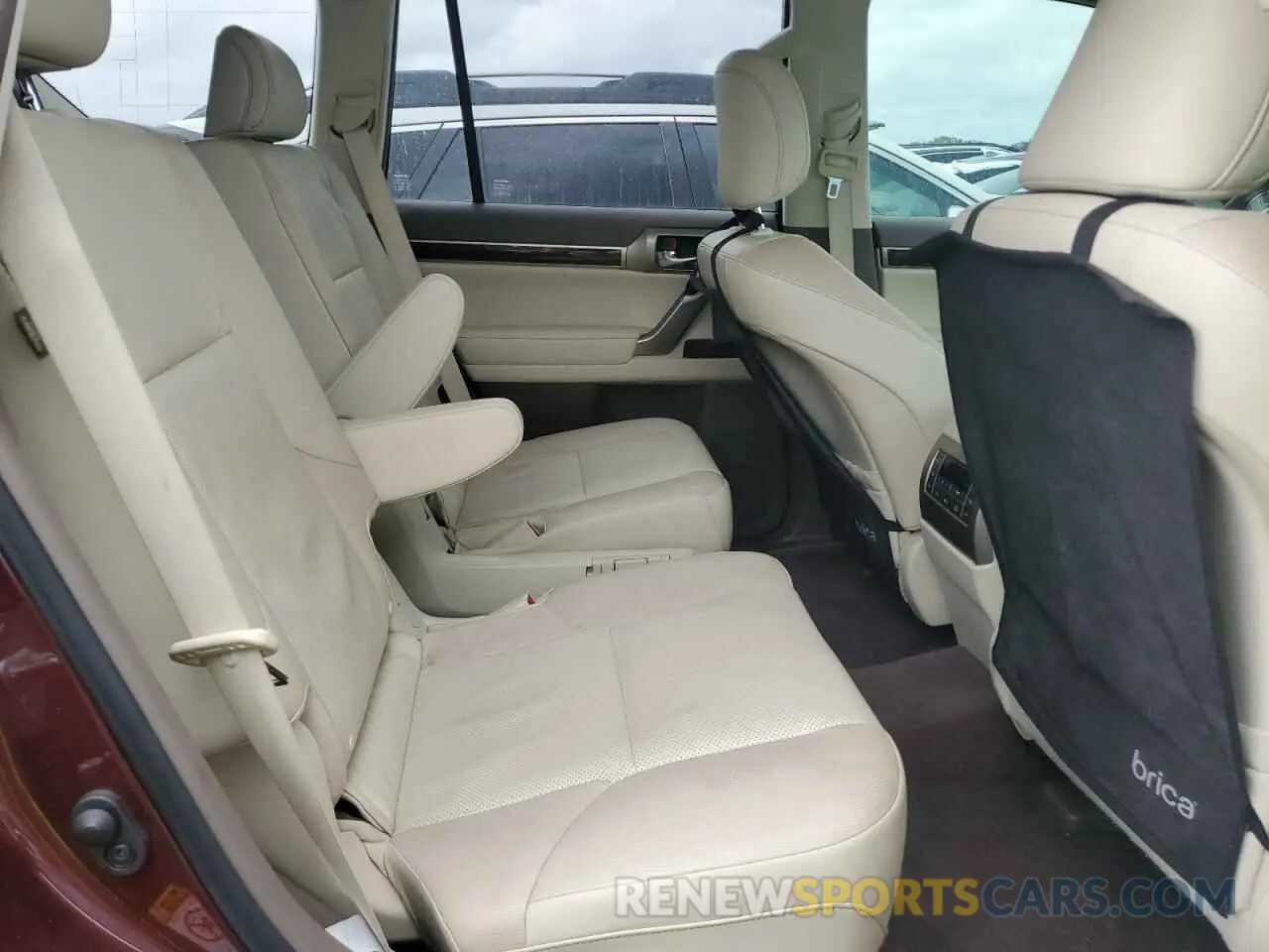 11 Photograph of a damaged car JTJBM7FX5K5222403 LEXUS GX 2019