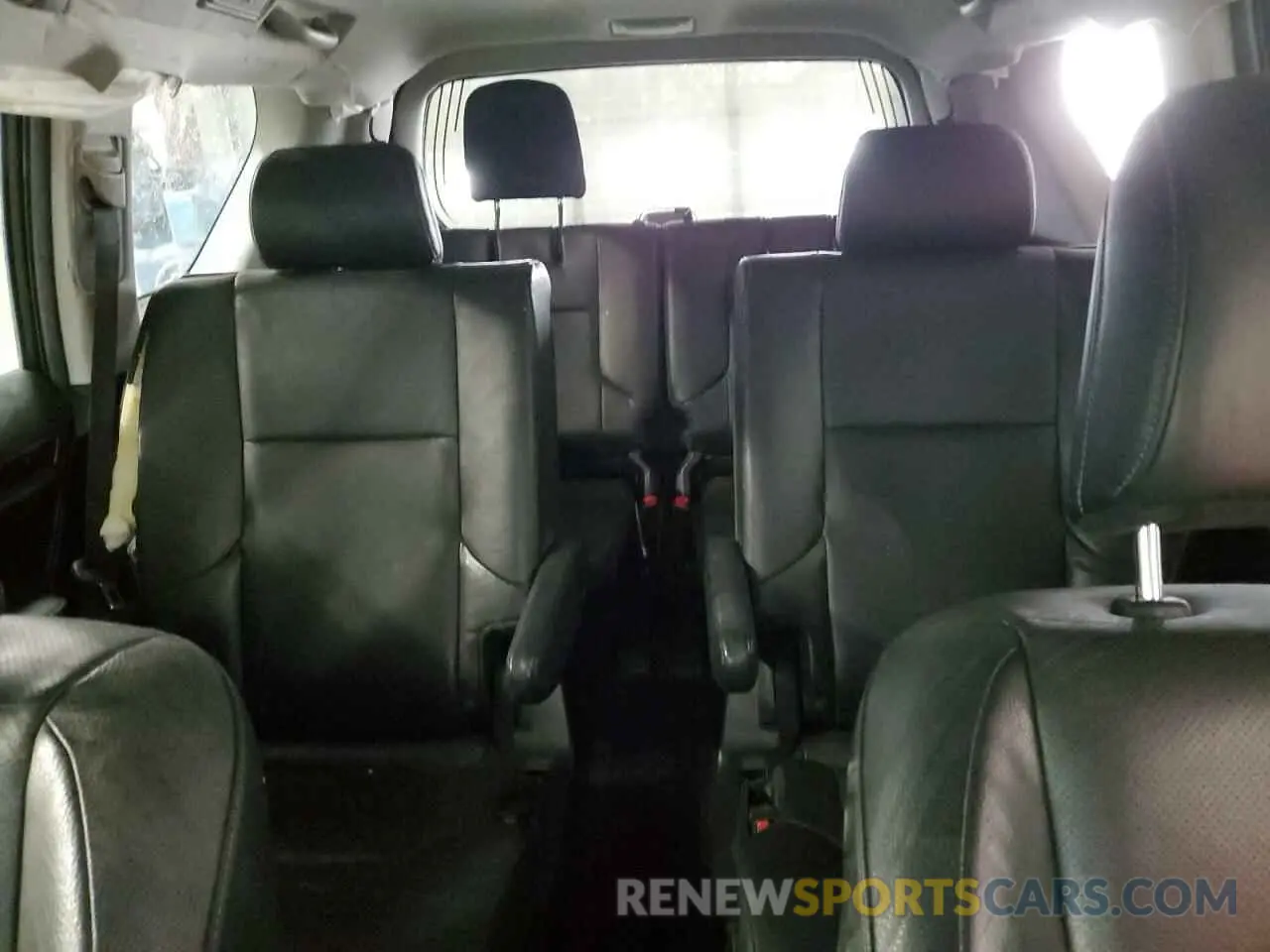 10 Photograph of a damaged car JTJBM7FX5K5229173 LEXUS GX 2019