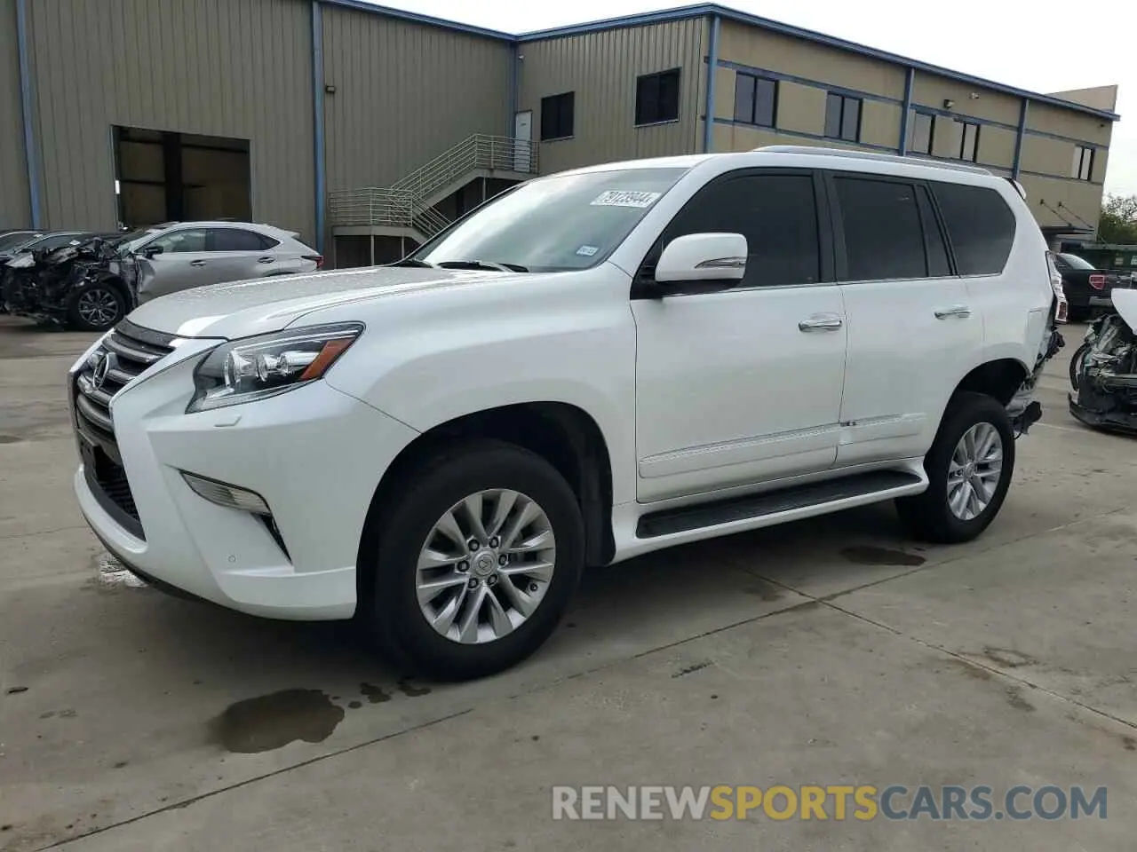 1 Photograph of a damaged car JTJBM7FX5K5233076 LEXUS GX 2019