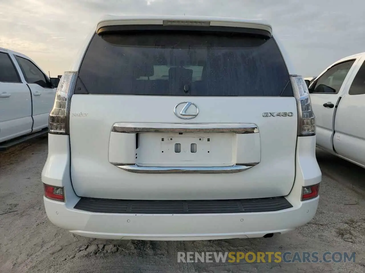 6 Photograph of a damaged car JTJBM7FX5K5234115 LEXUS GX 2019