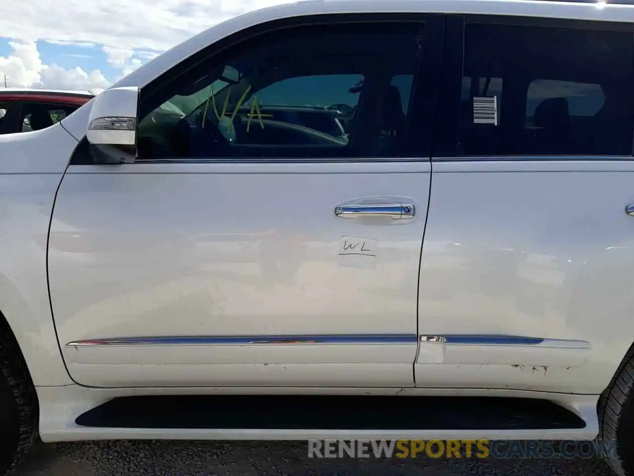 9 Photograph of a damaged car JTJBM7FX5K5235460 LEXUS GX 2019