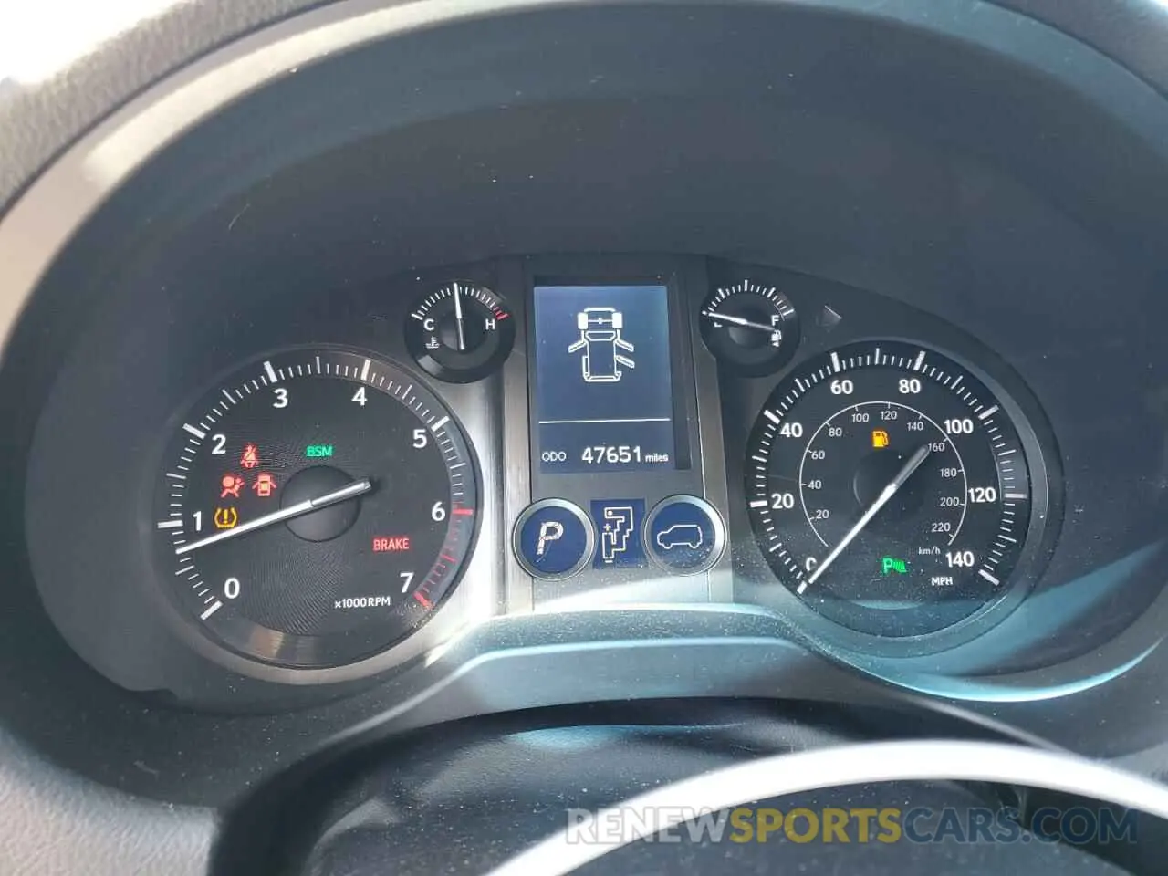 9 Photograph of a damaged car JTJBM7FX6K5236777 LEXUS GX 2019