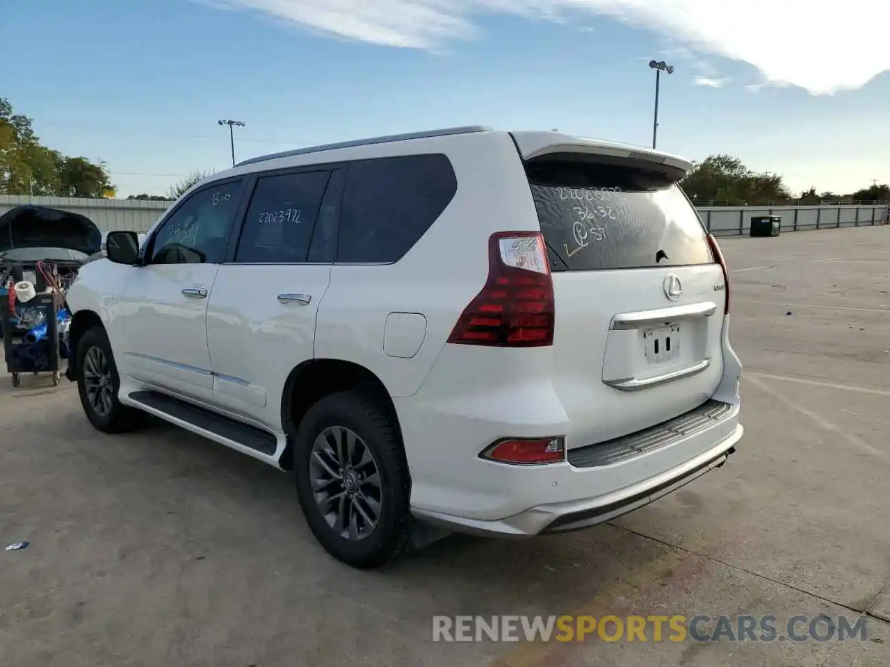 3 Photograph of a damaged car JTJBM7FX7K5232267 LEXUS GX 2019