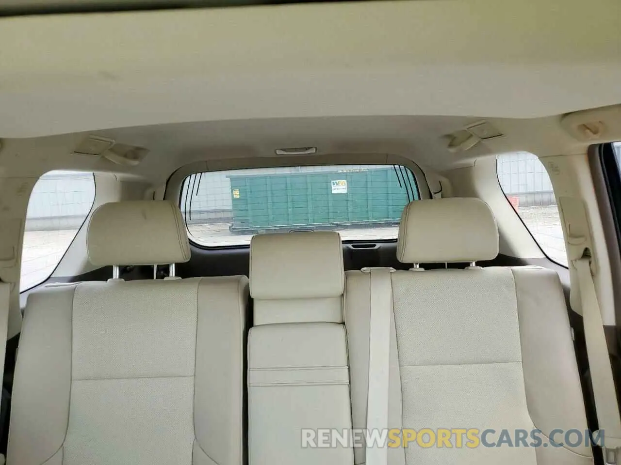 10 Photograph of a damaged car JTJBM7FX7K5234228 LEXUS GX 2019