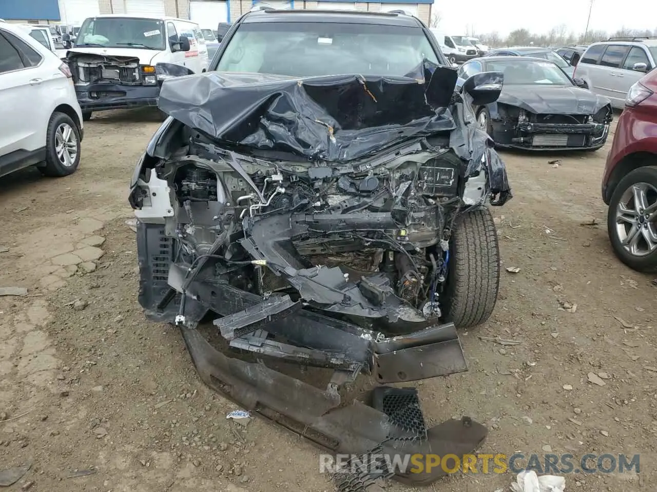 5 Photograph of a damaged car JTJBM7FX8K5238871 LEXUS GX 2019