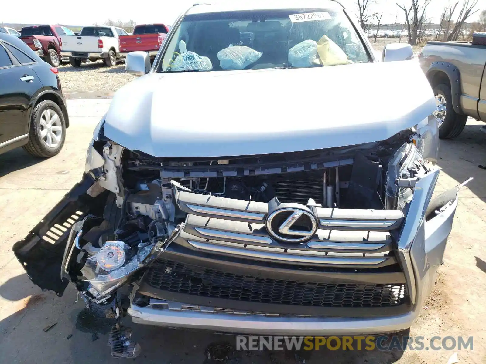 9 Photograph of a damaged car JTJBM7FX9K5218127 LEXUS GX 2019