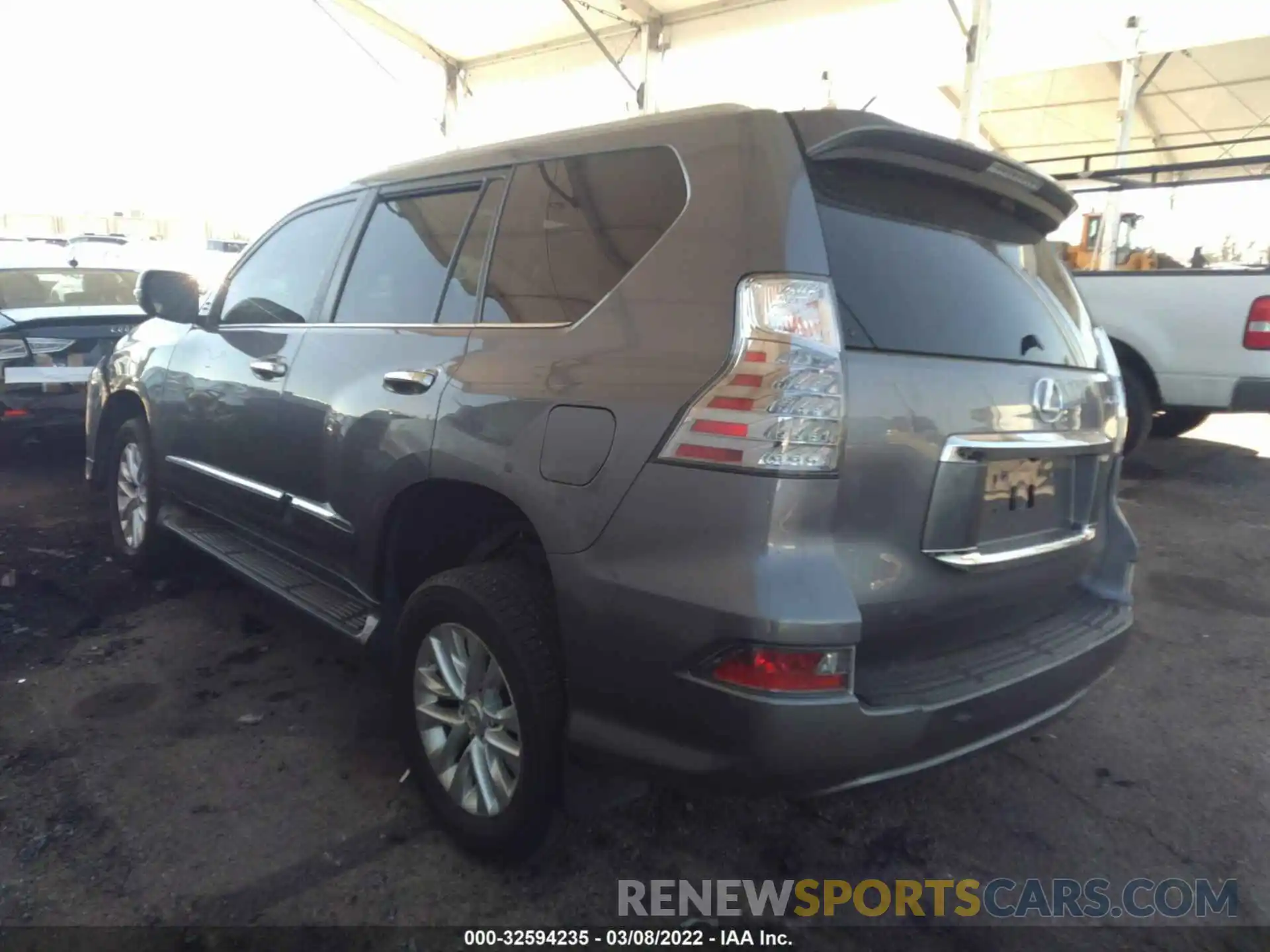 3 Photograph of a damaged car JTJBM7FXXK5217696 LEXUS GX 2019