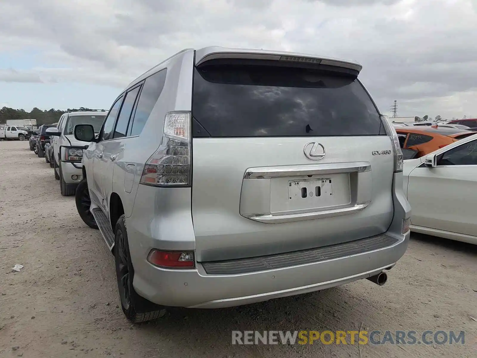 3 Photograph of a damaged car JTJBM7FXXK5220307 LEXUS GX 2019