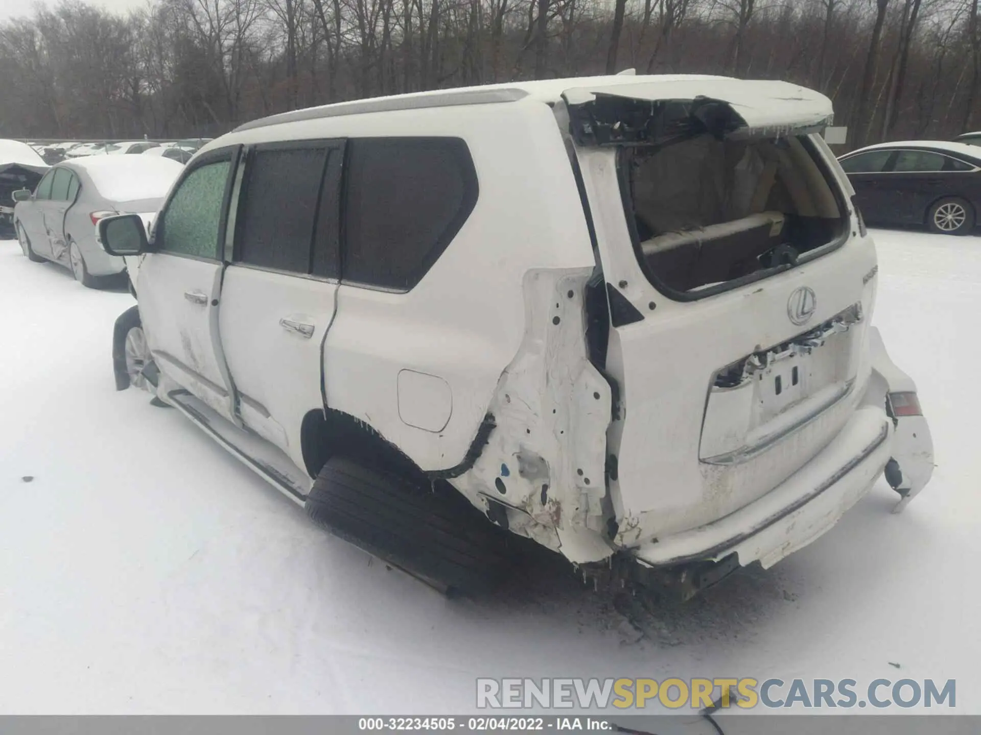3 Photograph of a damaged car JTJBM7FXXK5225619 LEXUS GX 2019