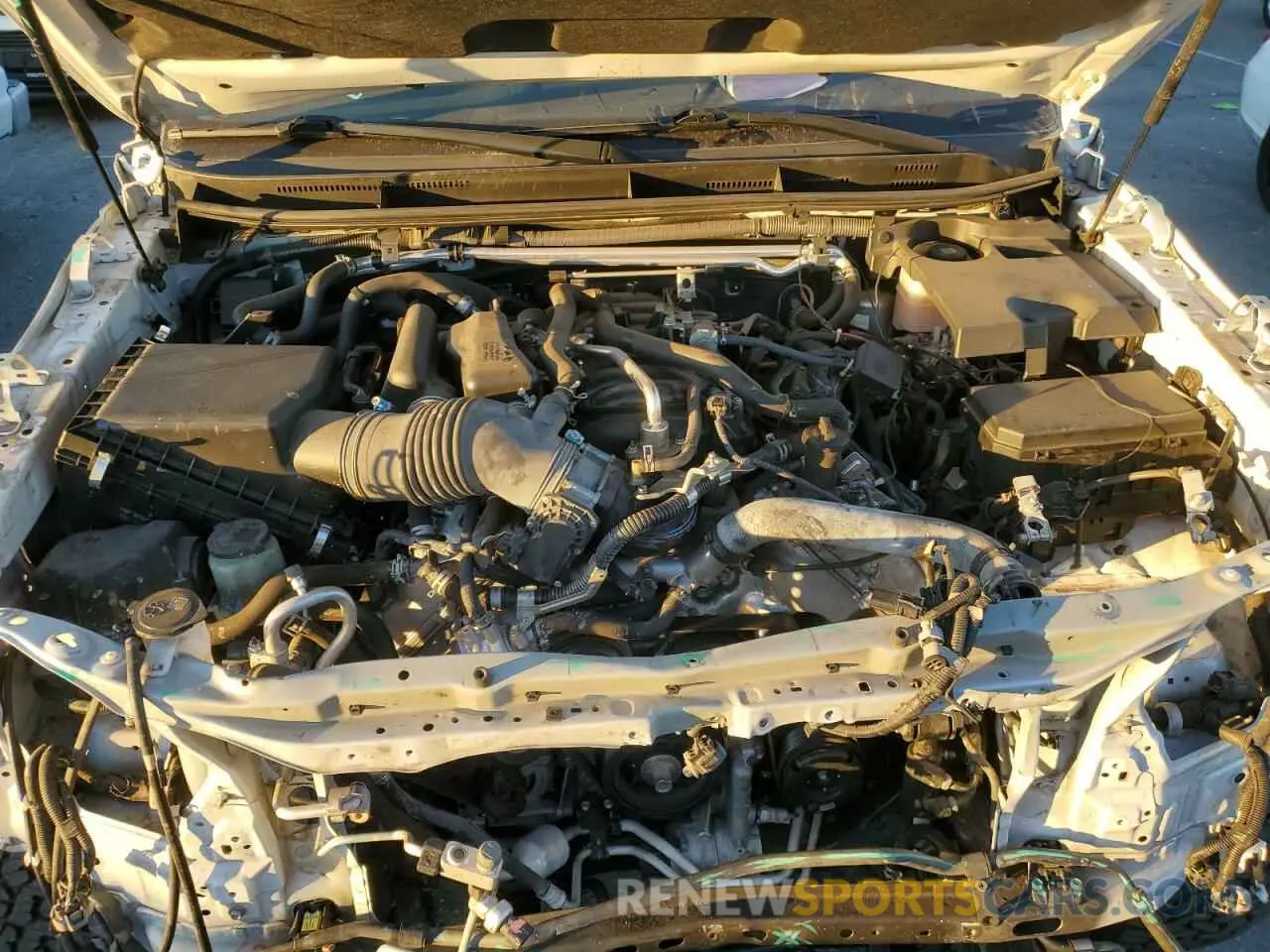 11 Photograph of a damaged car JTJBM7FXXK5229007 LEXUS GX 2019