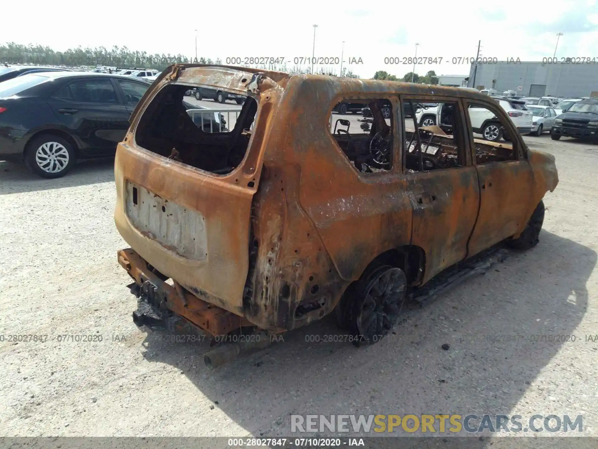 4 Photograph of a damaged car JTJJM7FX1K5212138 LEXUS GX 2019