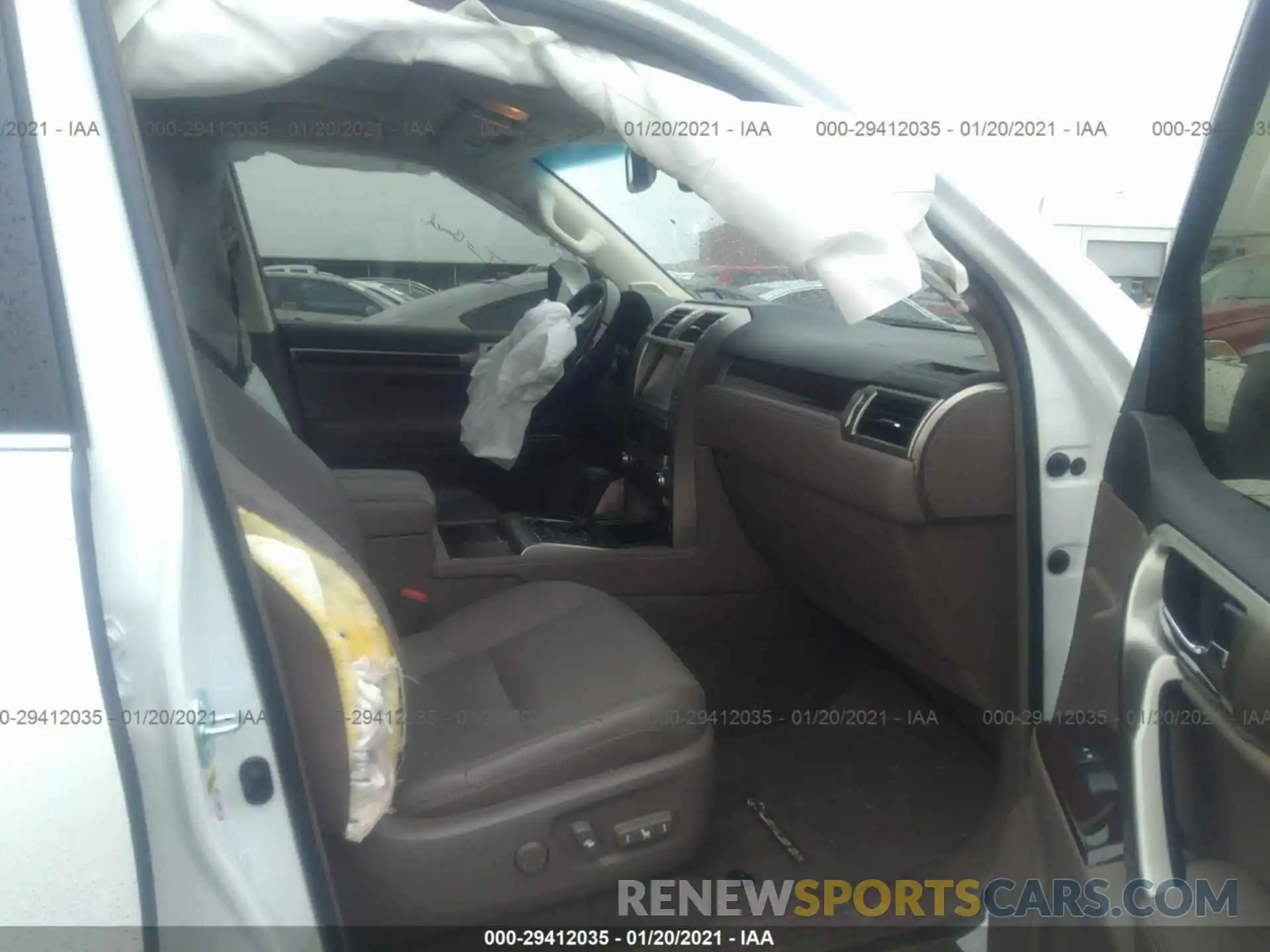 5 Photograph of a damaged car JTJJM7FX5K5228066 LEXUS GX 2019