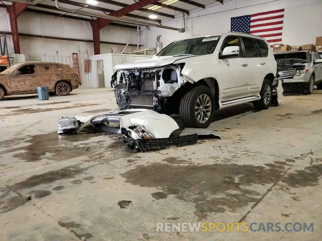 2 Photograph of a damaged car JTJJM7FX7K5219319 LEXUS GX 2019