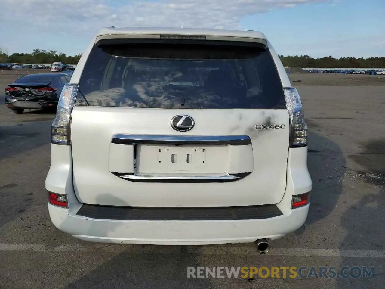 6 Photograph of a damaged car JTJAM7BX2L5263283 LEXUS GX 2020