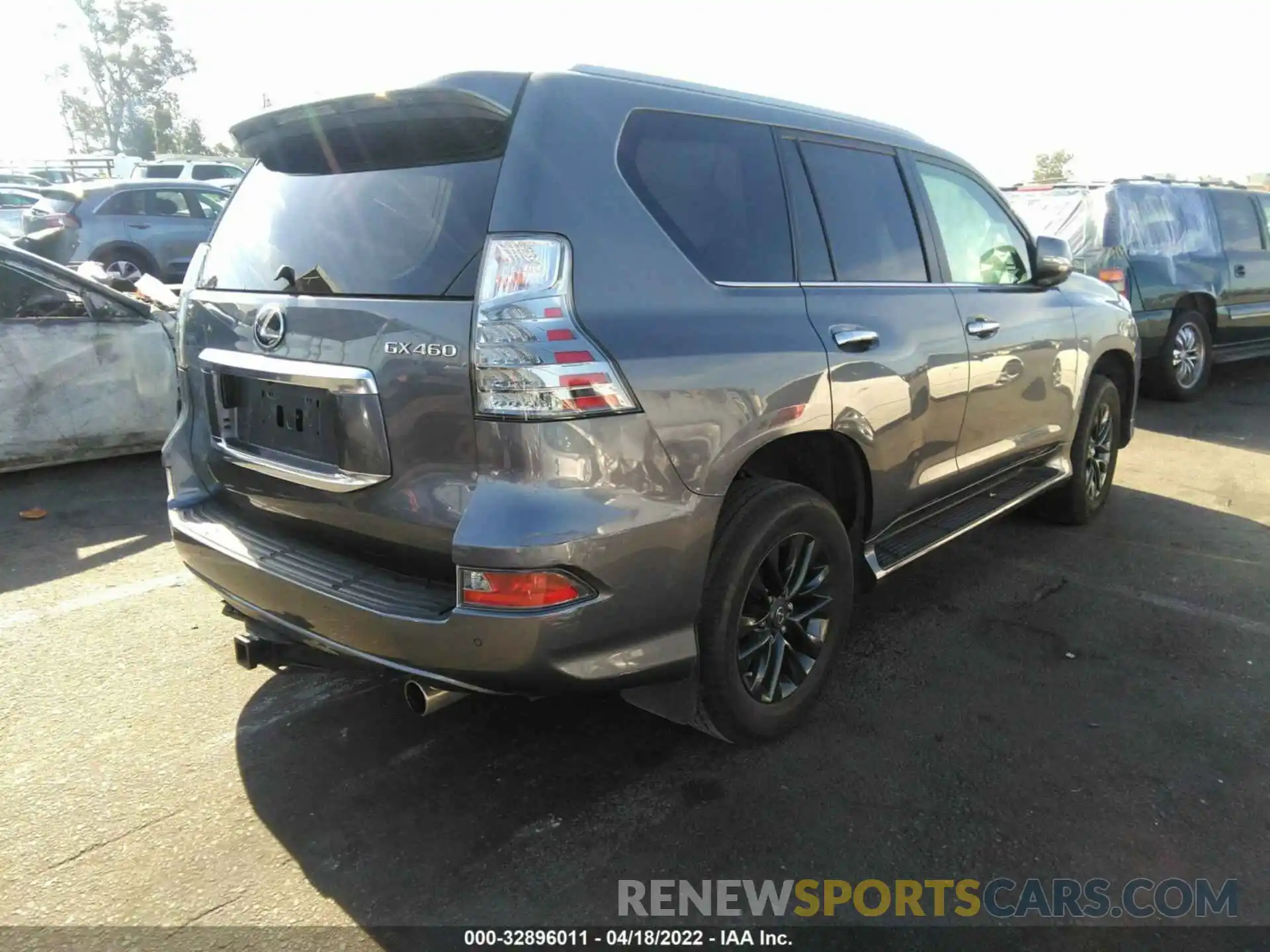 4 Photograph of a damaged car JTJAM7BX2L5263378 LEXUS GX 2020