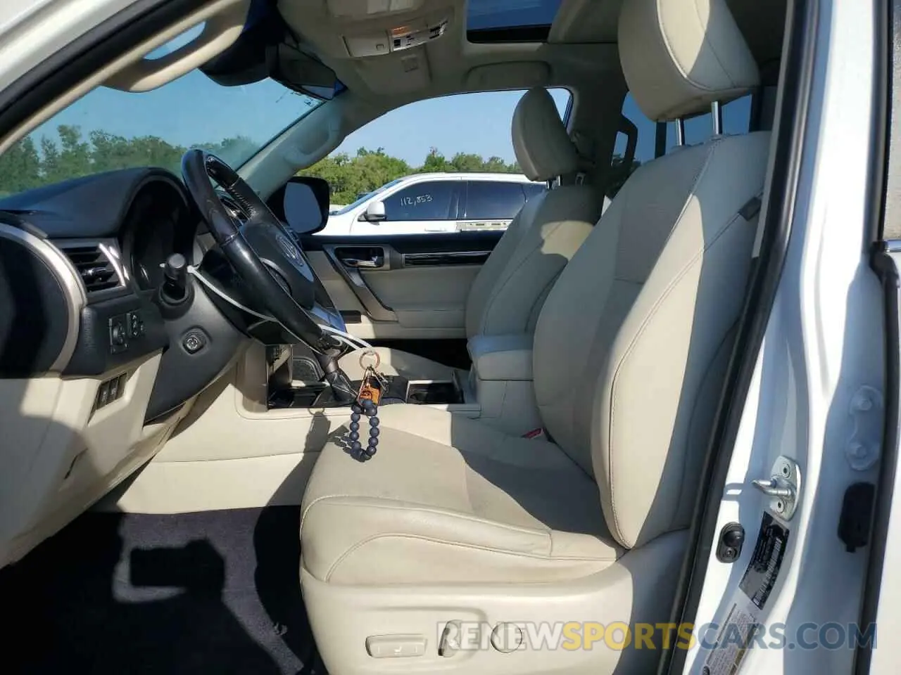 7 Photograph of a damaged car JTJAM7BX3L5255631 LEXUS GX 2020