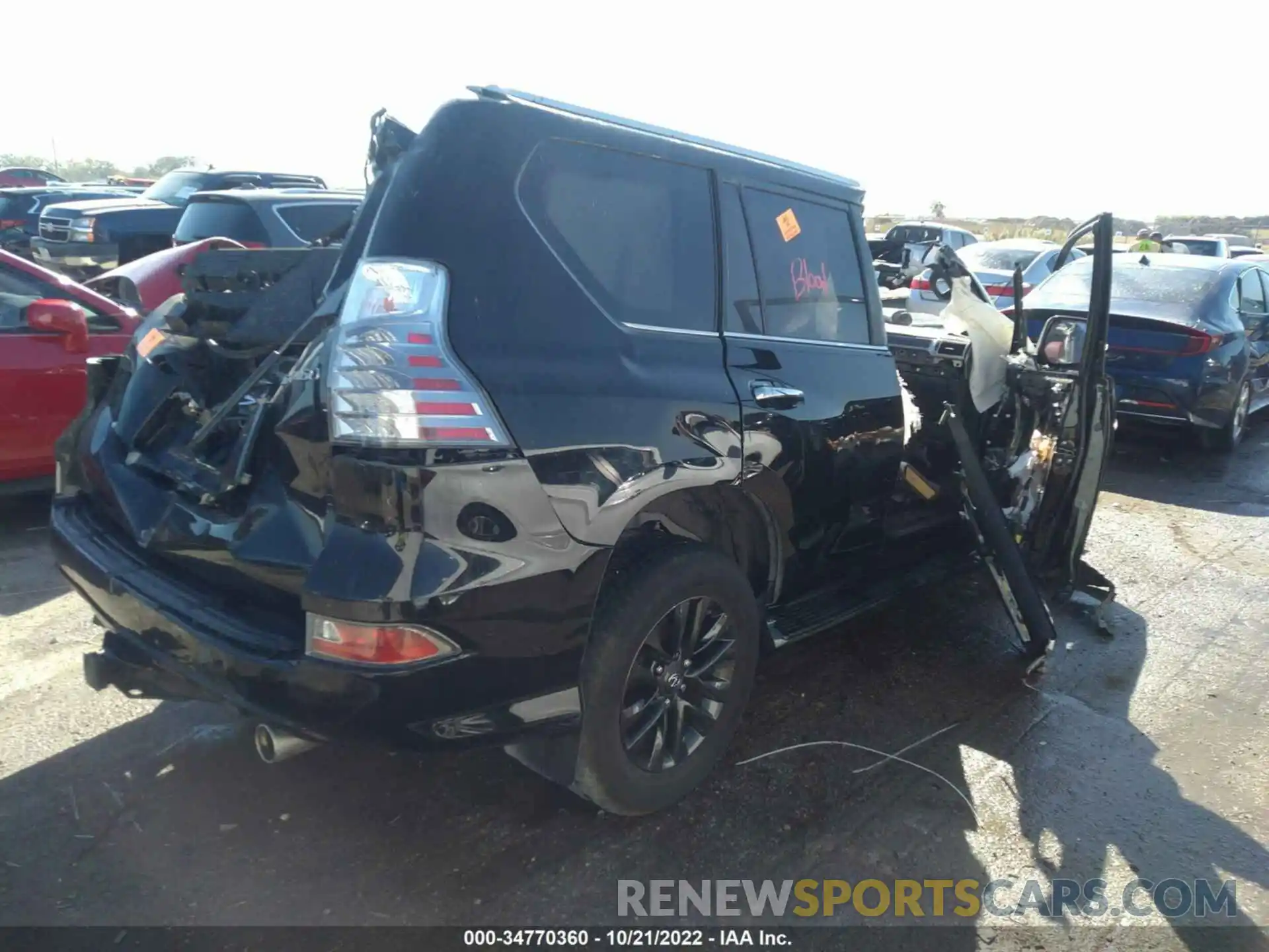 4 Photograph of a damaged car JTJAM7BX4L5265908 LEXUS GX 2020