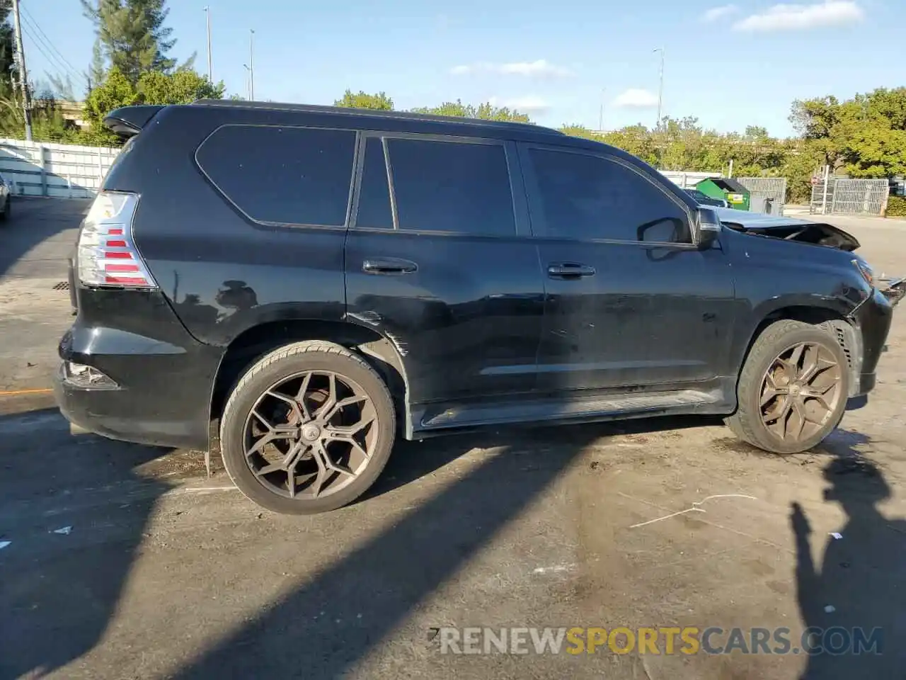 3 Photograph of a damaged car JTJAM7BX7L5253428 LEXUS GX 2020