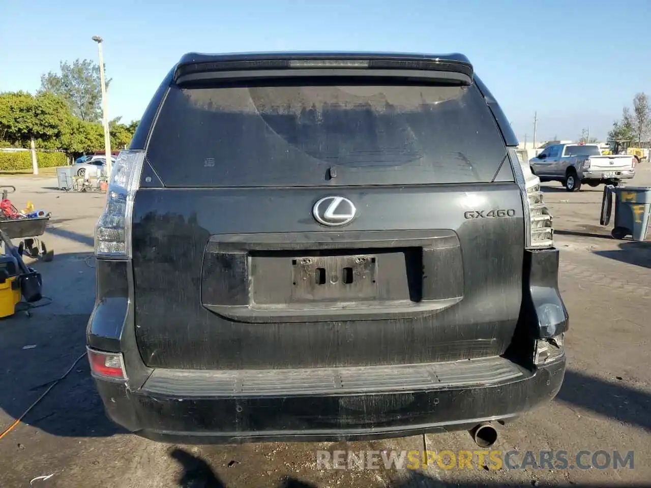 6 Photograph of a damaged car JTJAM7BX7L5253428 LEXUS GX 2020