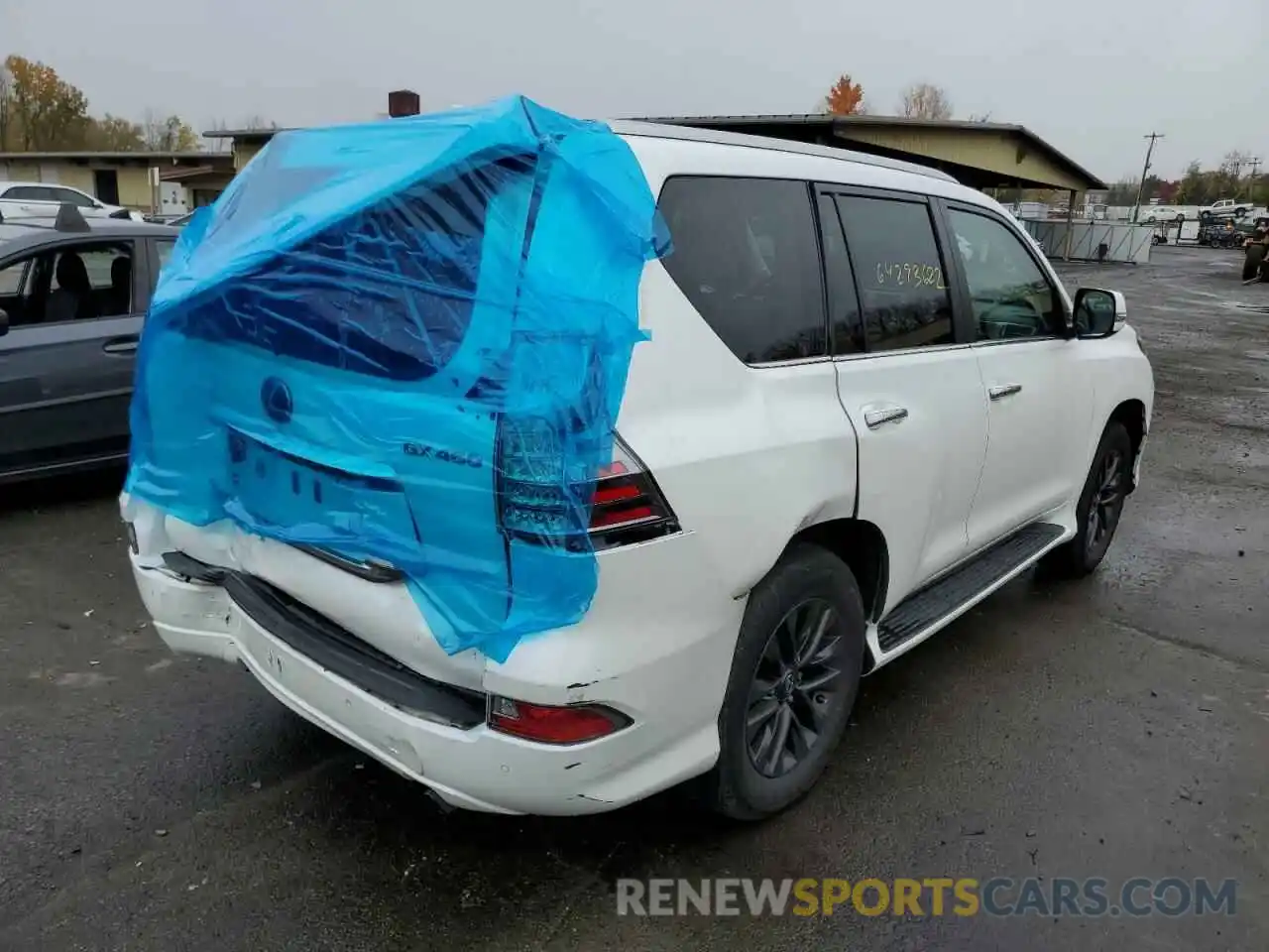 4 Photograph of a damaged car JTJAM7BX8L5255320 LEXUS GX 2020