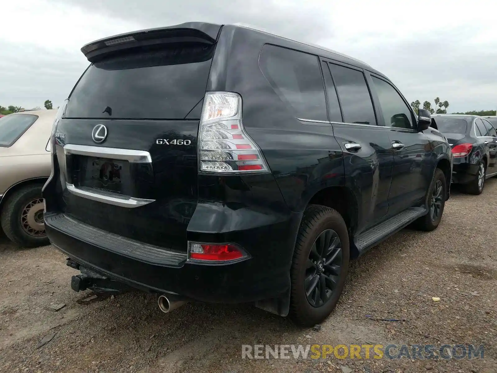 4 Photograph of a damaged car JTJAM7BX8L5259383 LEXUS GX 2020