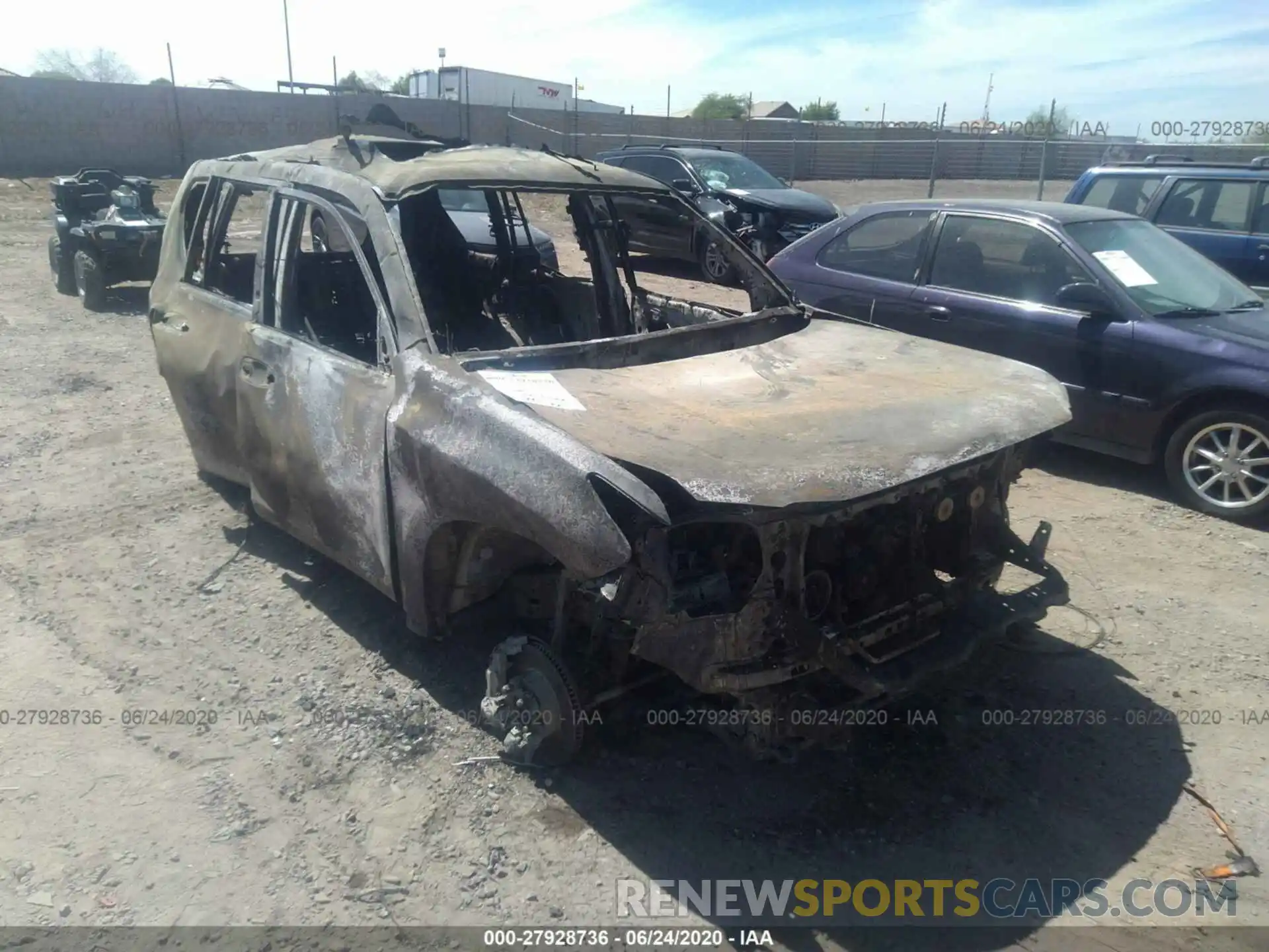 11 Photograph of a damaged car JTJAM7BX9L5253317 LEXUS GX 2020