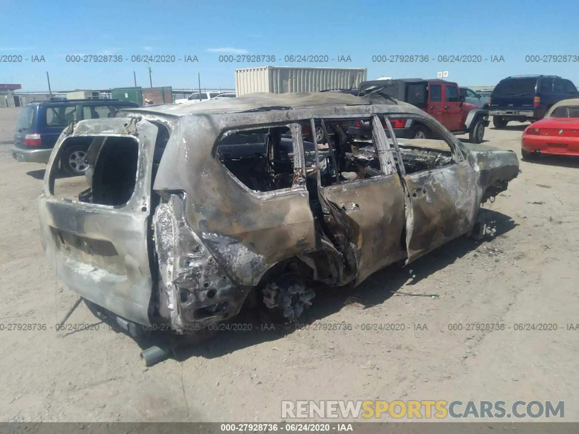 4 Photograph of a damaged car JTJAM7BX9L5253317 LEXUS GX 2020