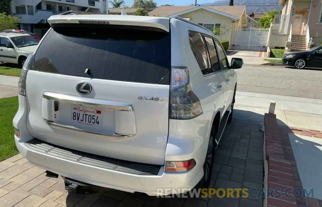 4 Photograph of a damaged car JTJGM7BX1L5256772 LEXUS GX 2020