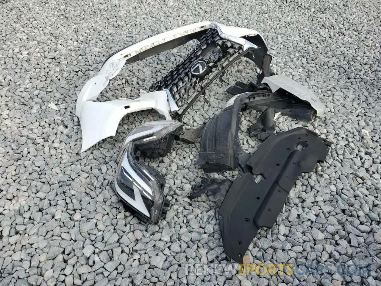 13 Photograph of a damaged car JTJGM7BX5L5264891 LEXUS GX 2020