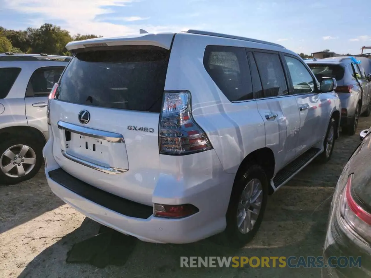 3 Photograph of a damaged car JTJAM7BX1M5271666 LEXUS GX 2021