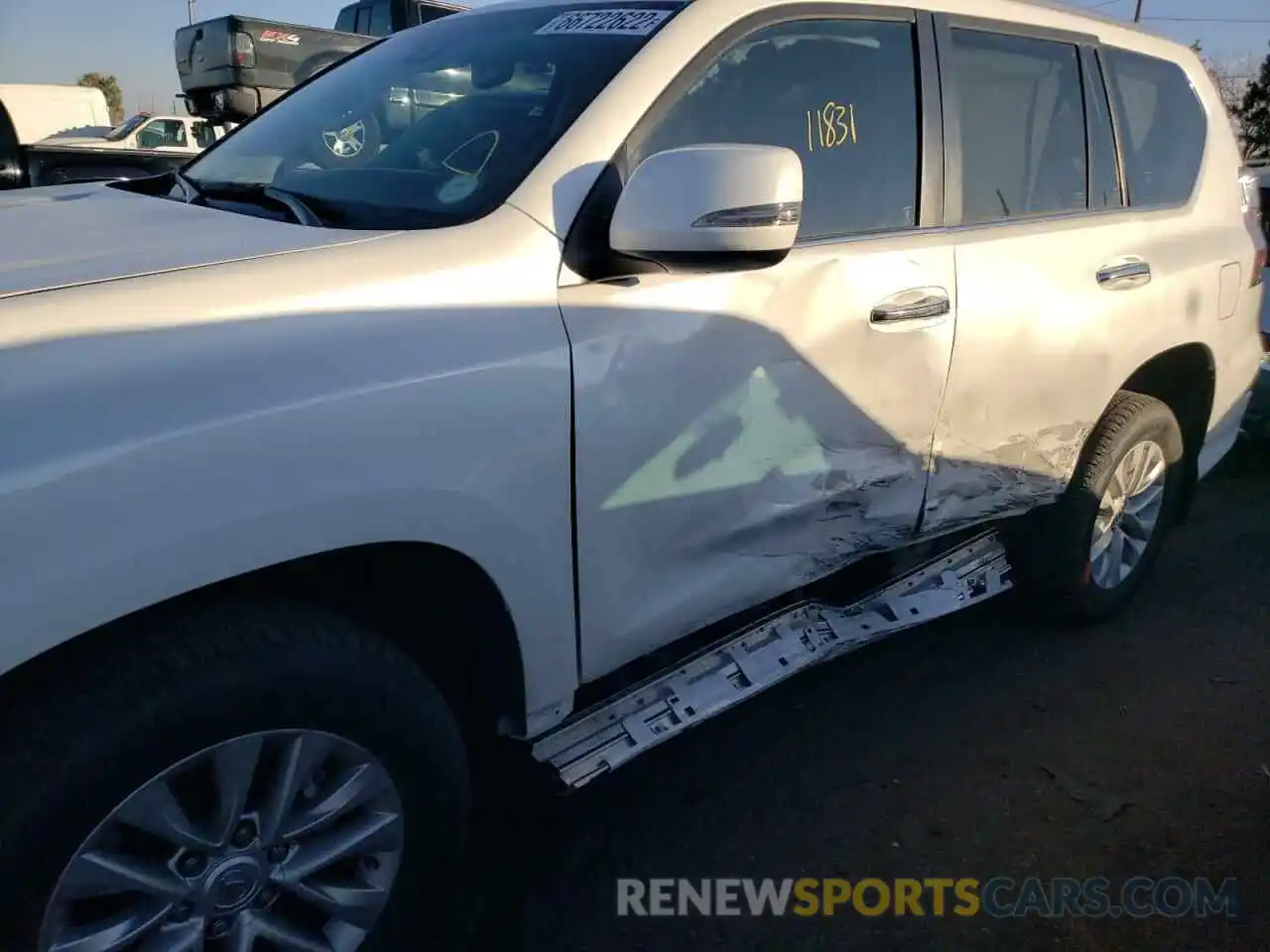 9 Photograph of a damaged car JTJAM7BX2M5271398 LEXUS GX 2021