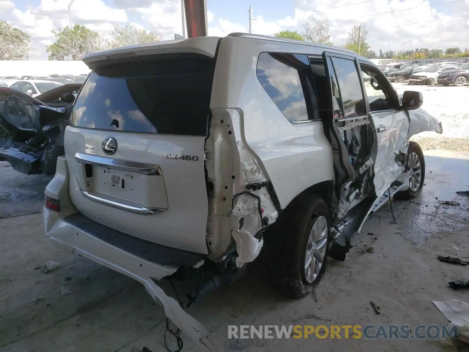 4 Photograph of a damaged car JTJAM7BX4M5275310 LEXUS GX 2021